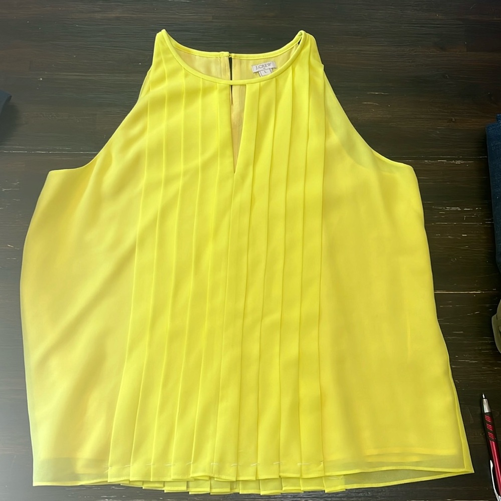 Wife left me so I’m selling her J. Crew Keyhole pleated chiffon blouse, size L